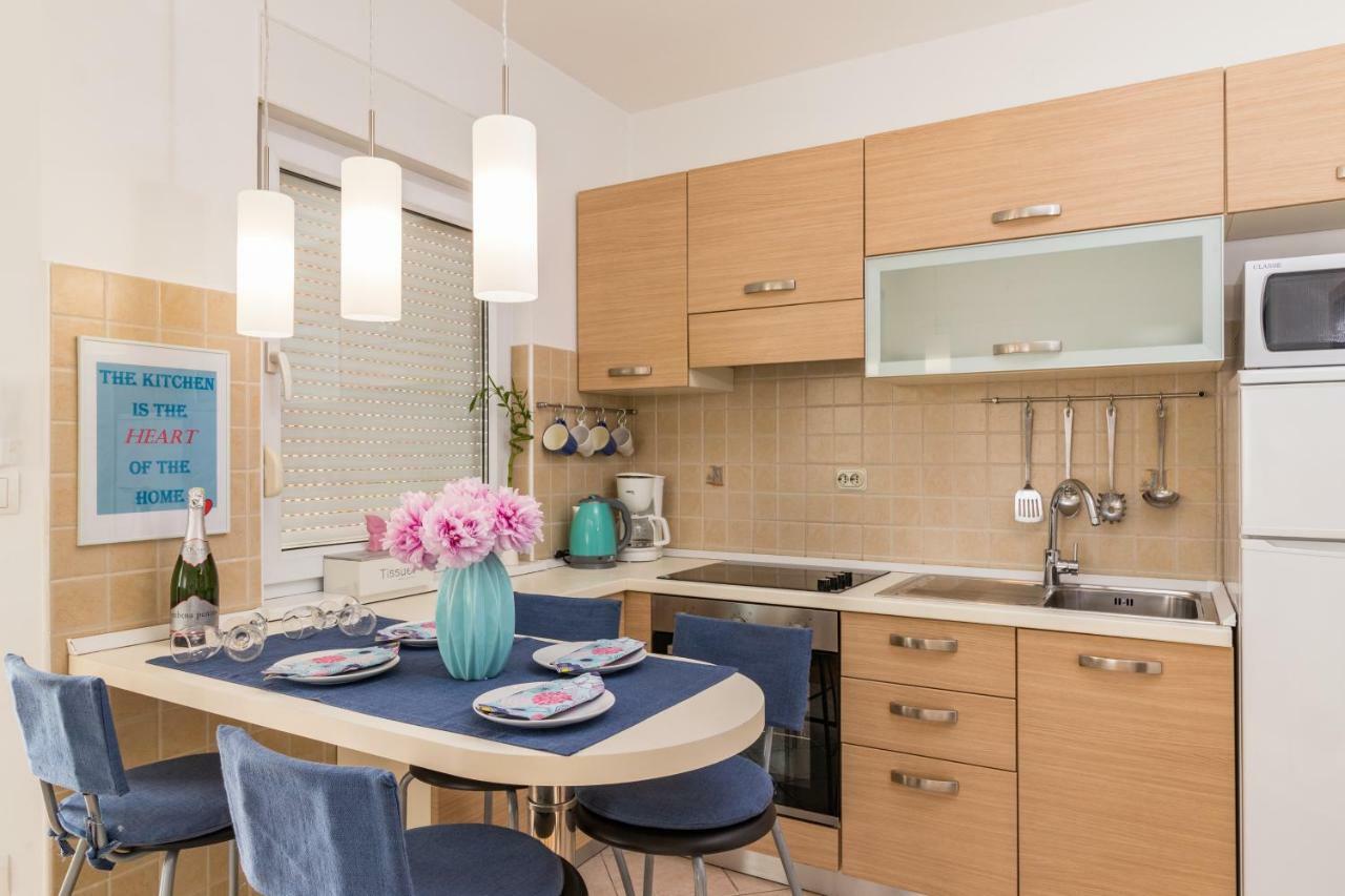 Apartment Pula Relax מראה חיצוני תמונה