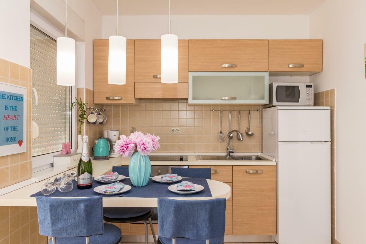 Apartment Pula Relax מראה חיצוני תמונה