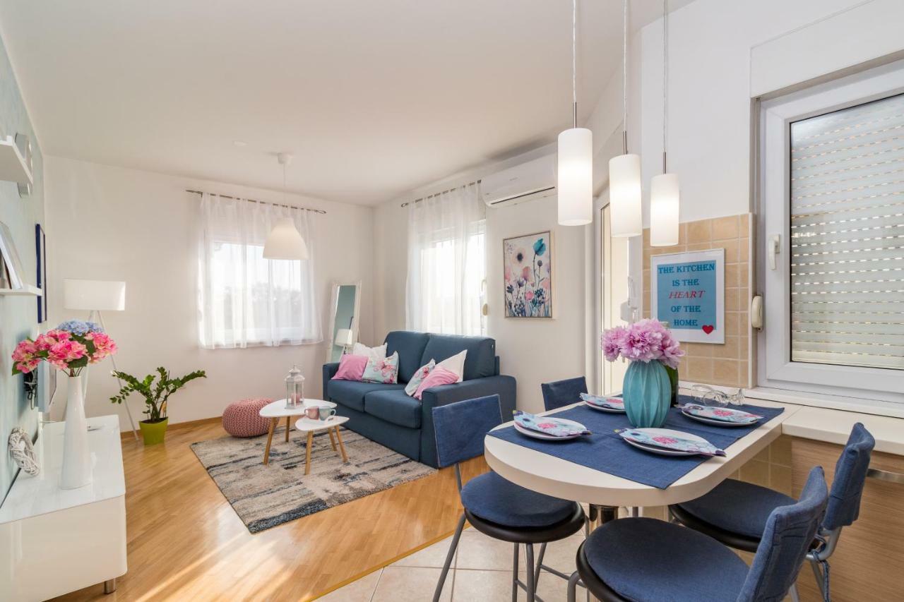 Apartment Pula Relax מראה חיצוני תמונה