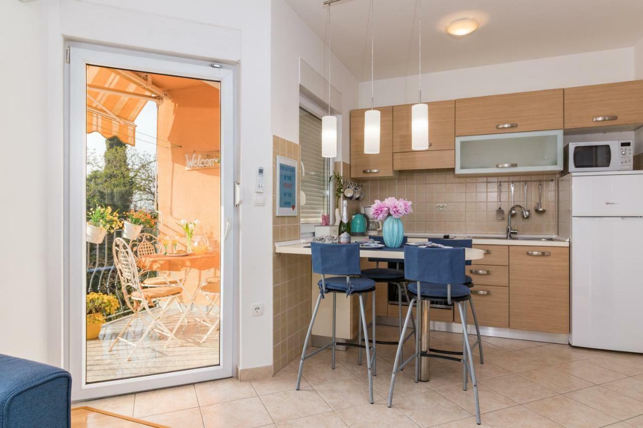 Apartment Pula Relax מראה חיצוני תמונה